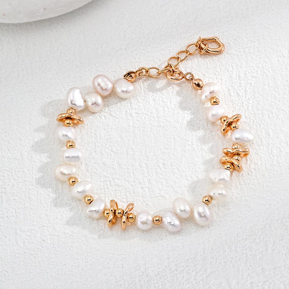 Elegant Freshwater Pearl Jewelry Set – 925 Sterling Silver Bracelet & Earrings