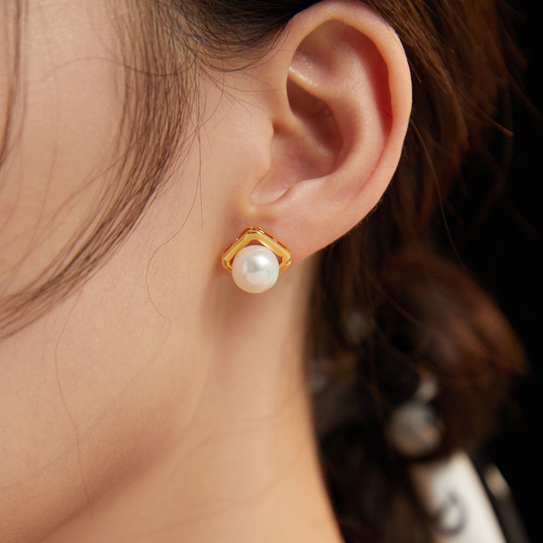 Geometric Natural Pearl Earrings