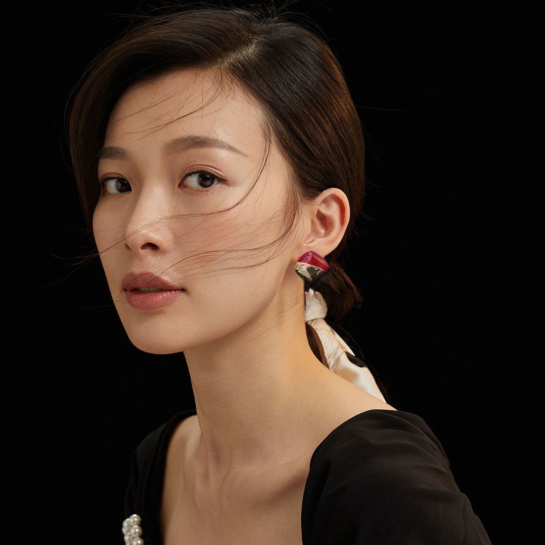 Aesthetics Square-shaped Pure Silver Earrings
