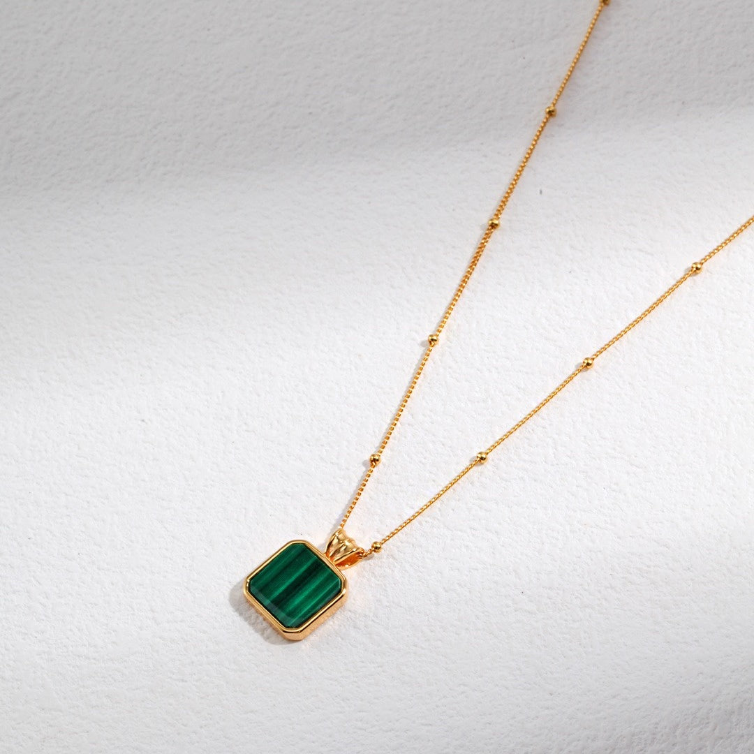 S925 Gold-Plated Malachite Jewelry Set – Elegant Green Gemstone Necklace & Earrings for Effortless Chic