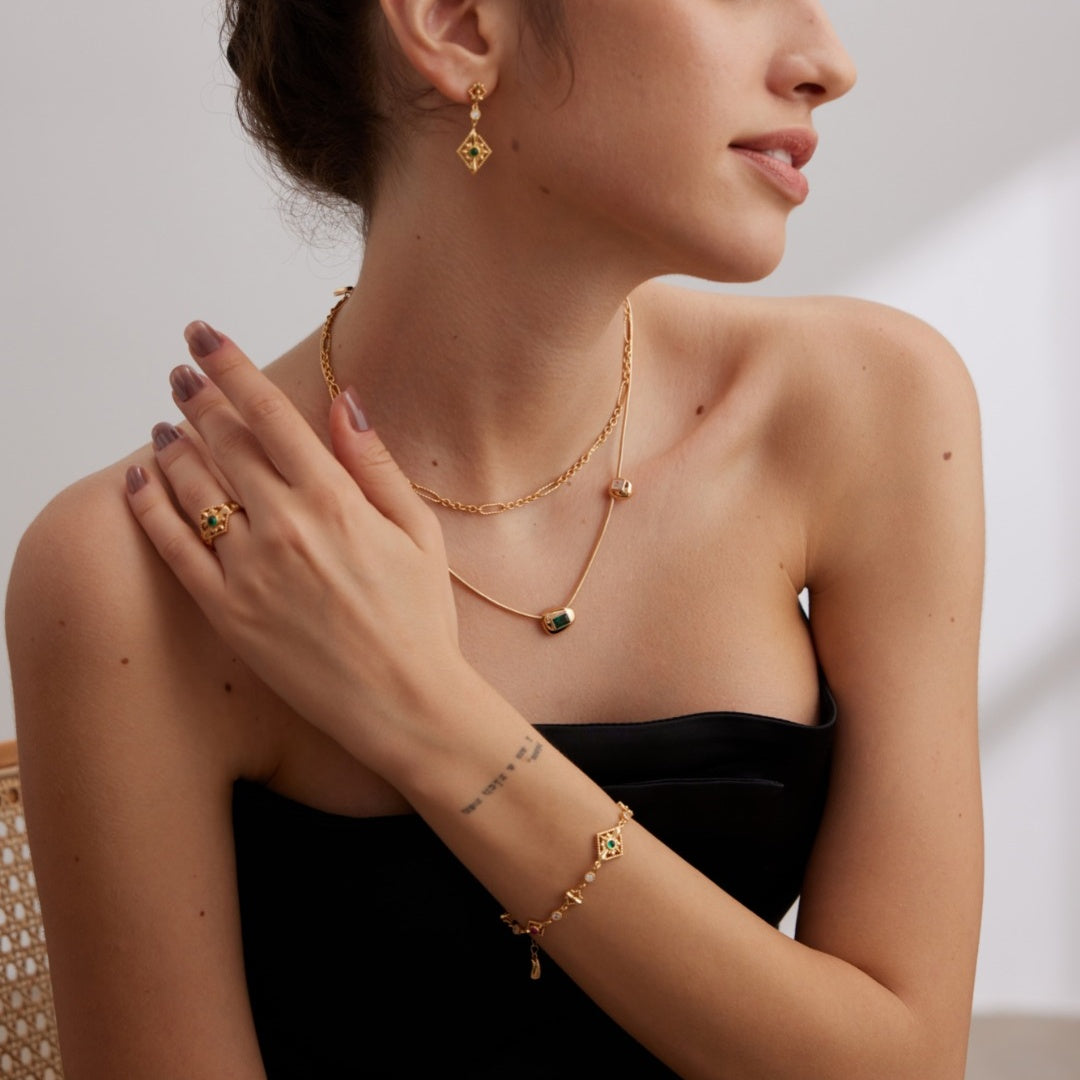 Vintage Palace-Style S925 Silver Zircon Ring