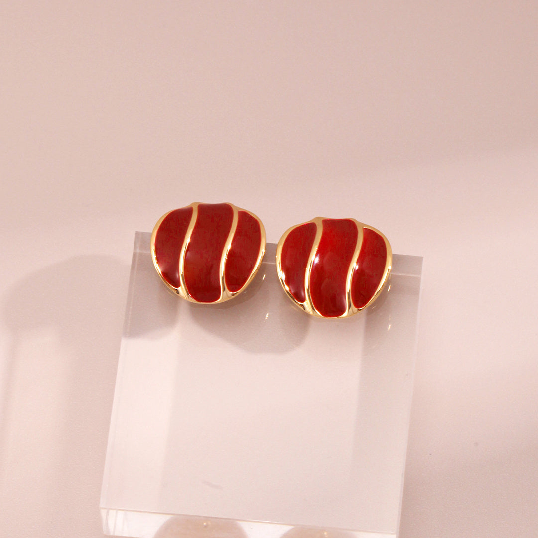 Pendientes de uranio con gotas de rayas retro rojas