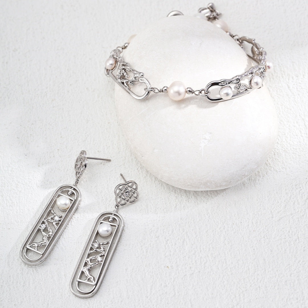 Vintage Chinese Style S925 Sterling Silver Pearl Bracelet – Window Lattice & Plum Blossom Design