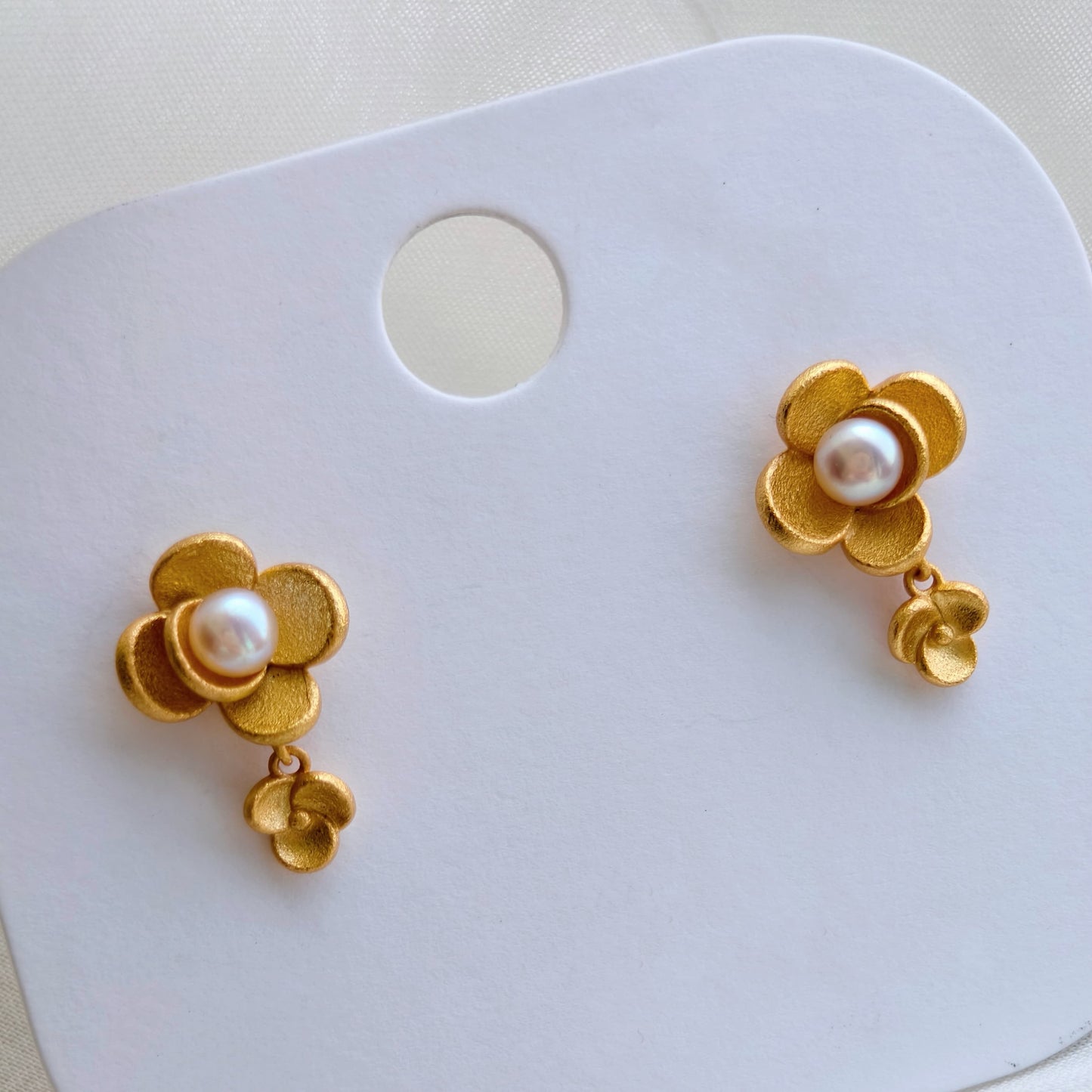 Vintage Gold Matte Floral Pearl Stud Earrings