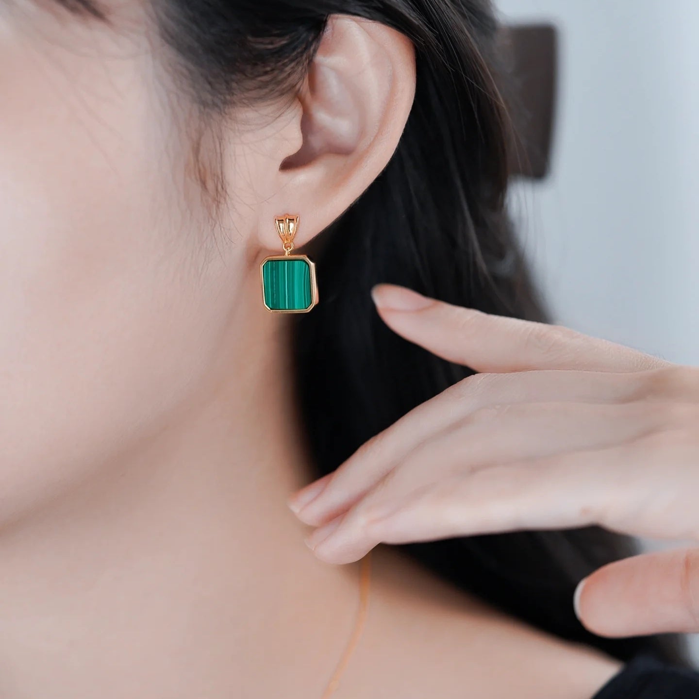 S925 Gold-Plated Malachite Jewelry Set – Elegant Green Gemstone Necklace & Earrings for Effortless Chic