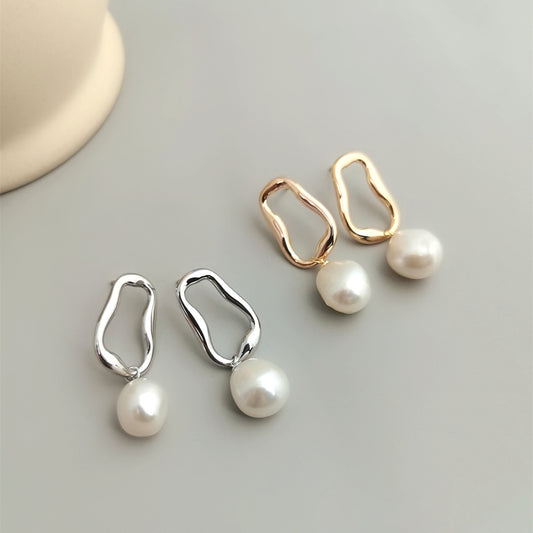 Baroque Personality Irregular Pearl Earrings