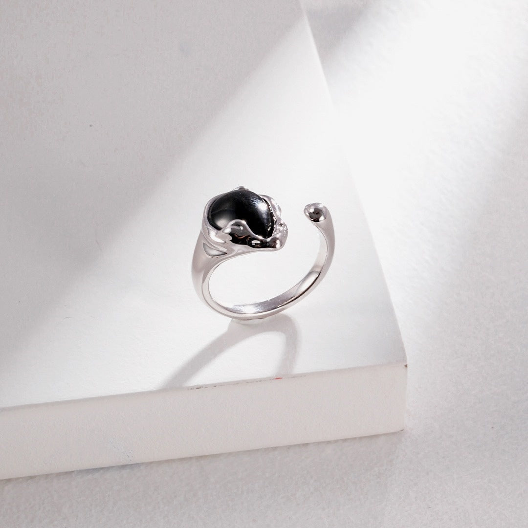 Natural Fluid Design S925 Sterling Silver Onyx Ring