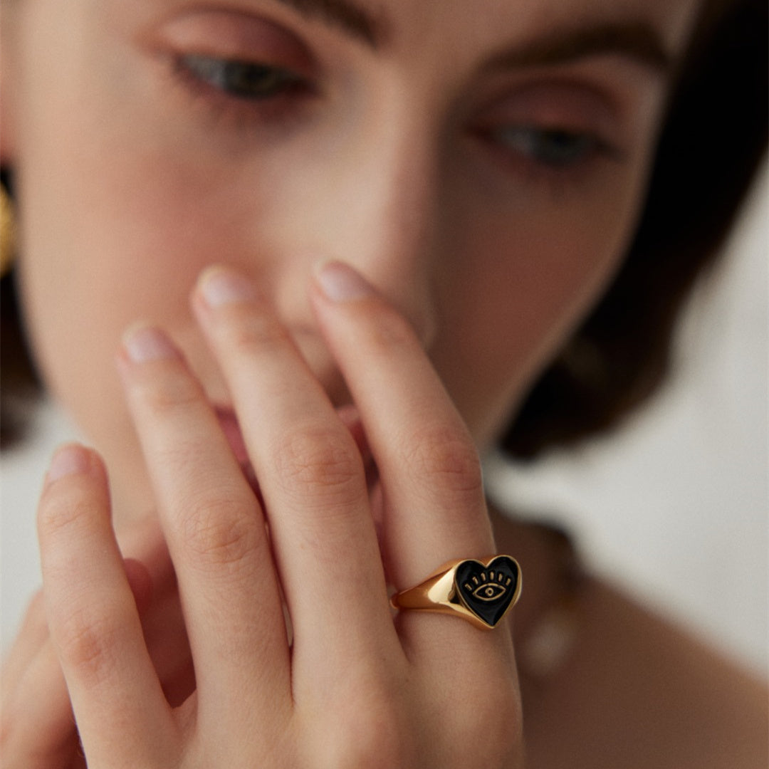 Minimalist Pure Silver Enamel Heart-Shaped Ring