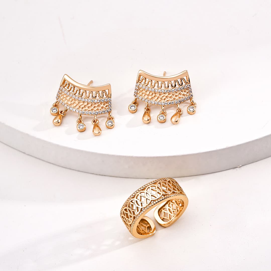 Vintage S925 Sterling Silver Dangle Earrings with Zircon – Retro Glamour Meets Modern Sparkle