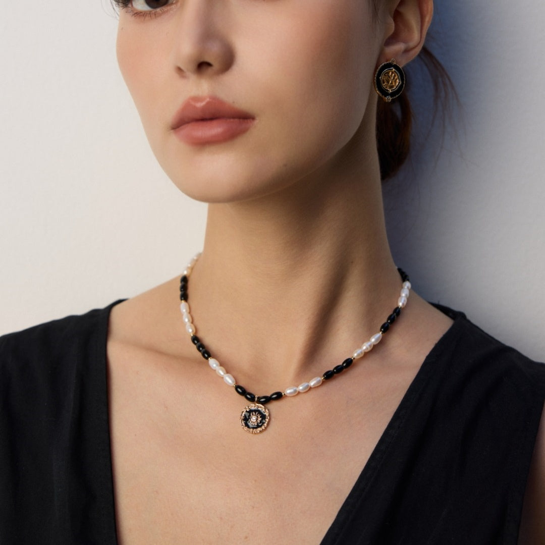 S925 Sterling Silver Natural Pearl & Onyx Pendant Necklace