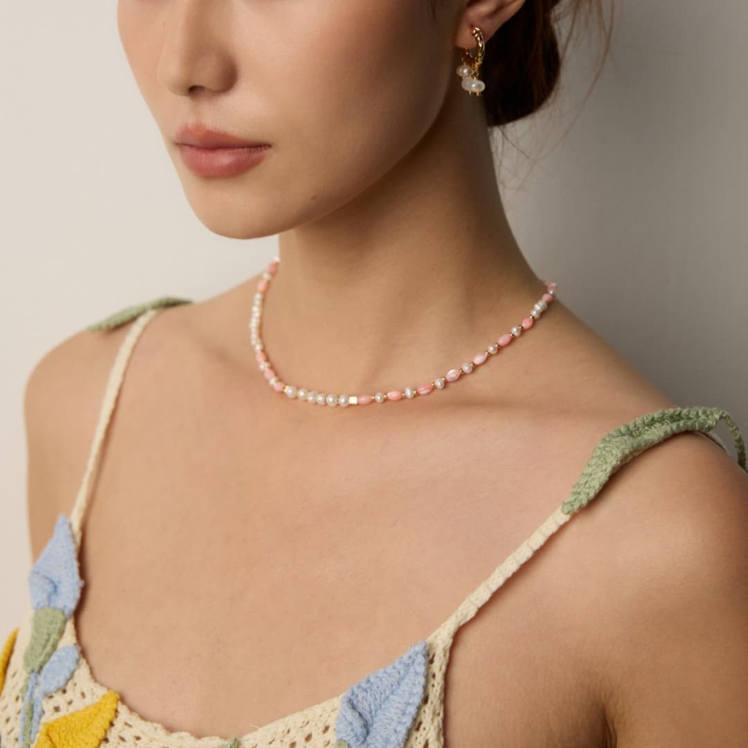 Pearl & Pink Shell Bead Necklace in 925 Sterling Silver – Elegant Minimalist Jewelry for Women